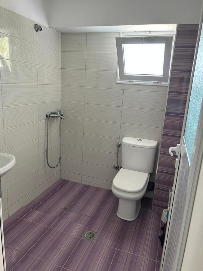 Eri Rooms Sarande Luaran gambar