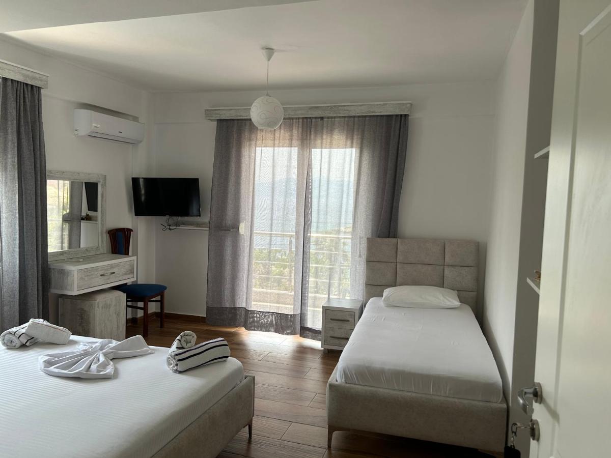 Eri Rooms Sarande Luaran gambar