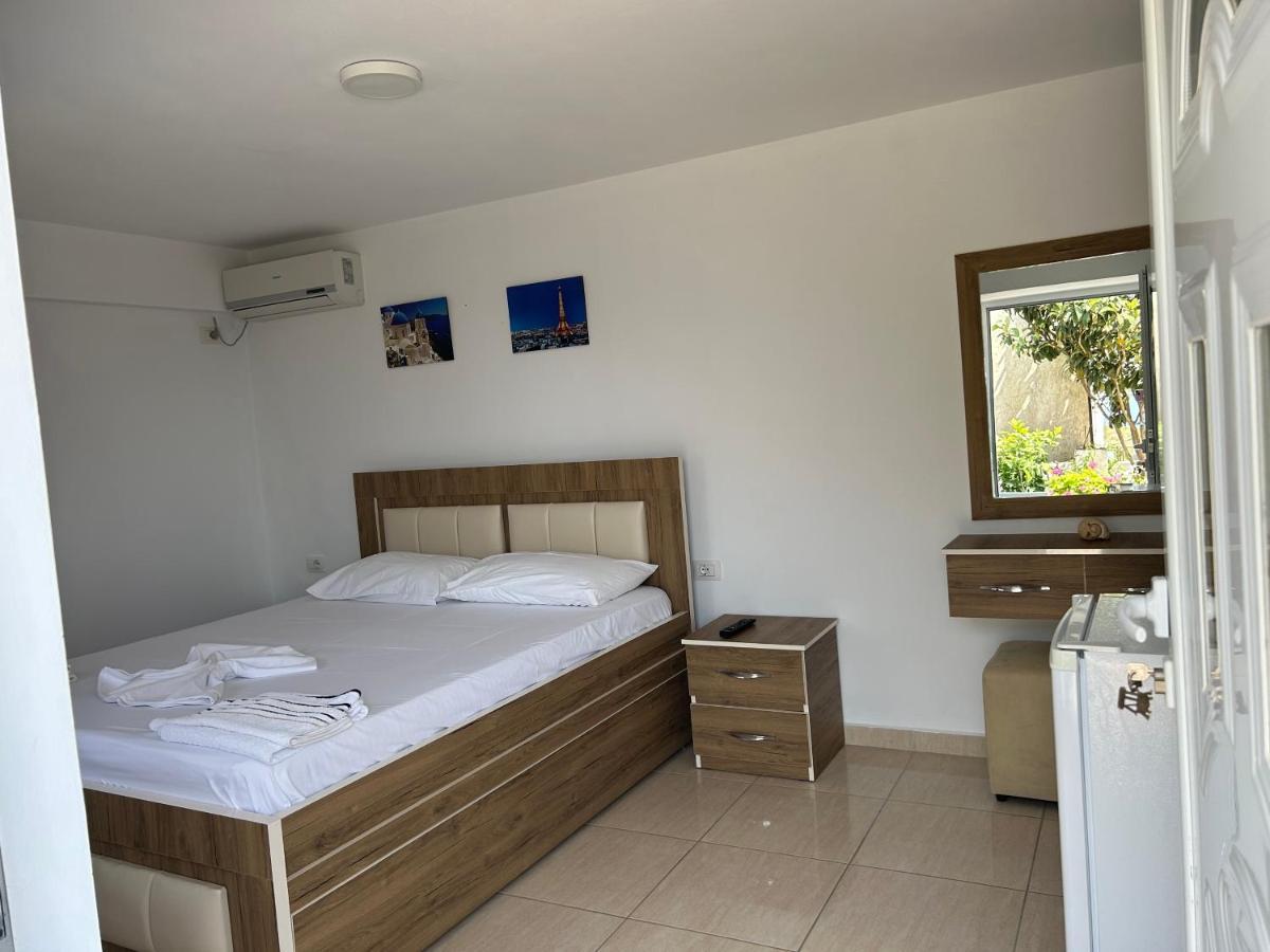 Eri Rooms Sarande Luaran gambar