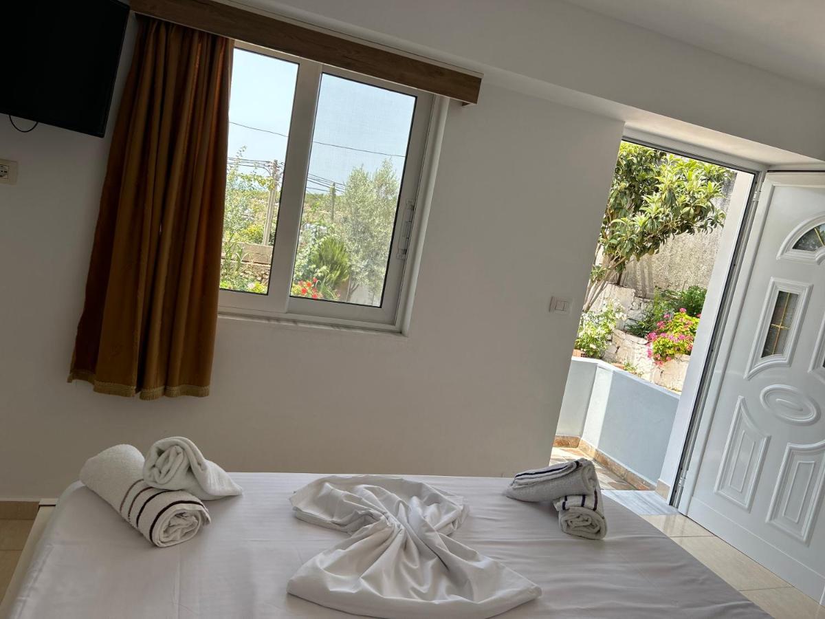Eri Rooms Sarande Luaran gambar