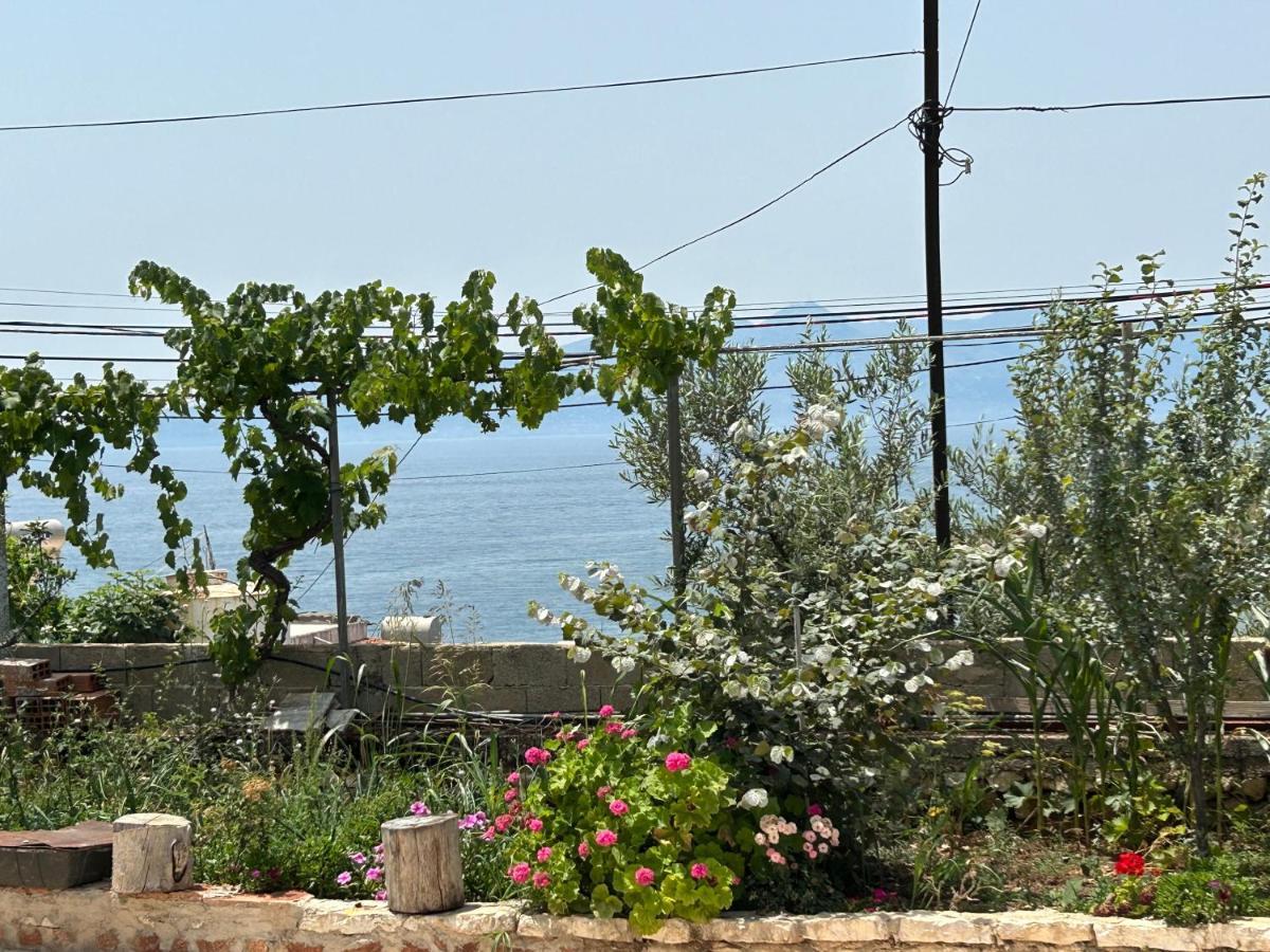 Eri Rooms Sarande Luaran gambar