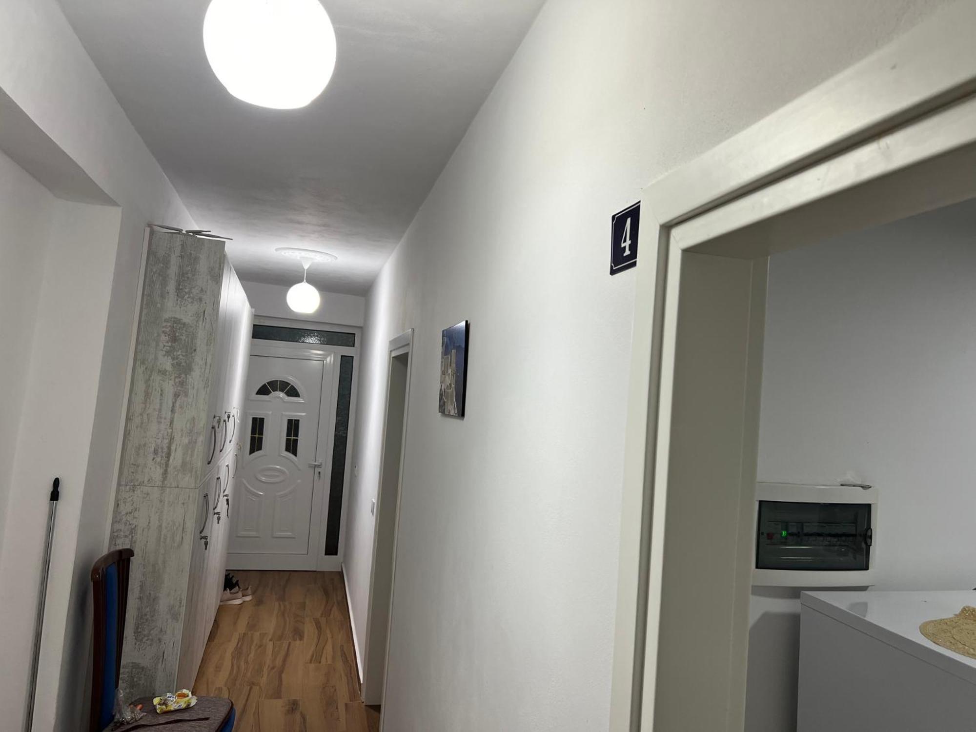 Eri Rooms Sarande Luaran gambar