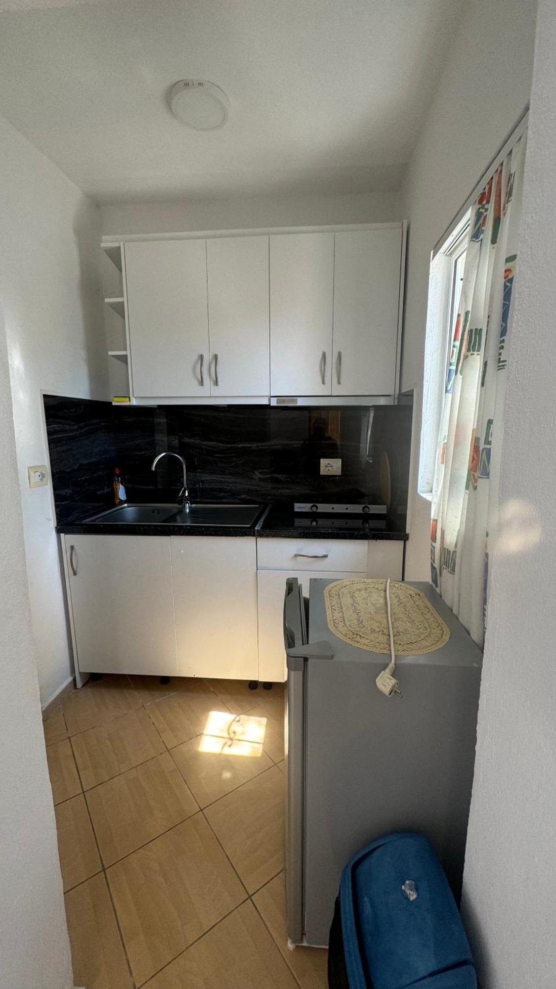 Eri Rooms Sarande Luaran gambar